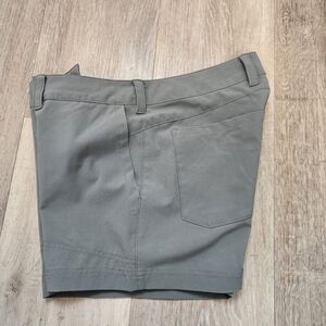 Patagonia Happy Hike Shorts Size 2 Green Color